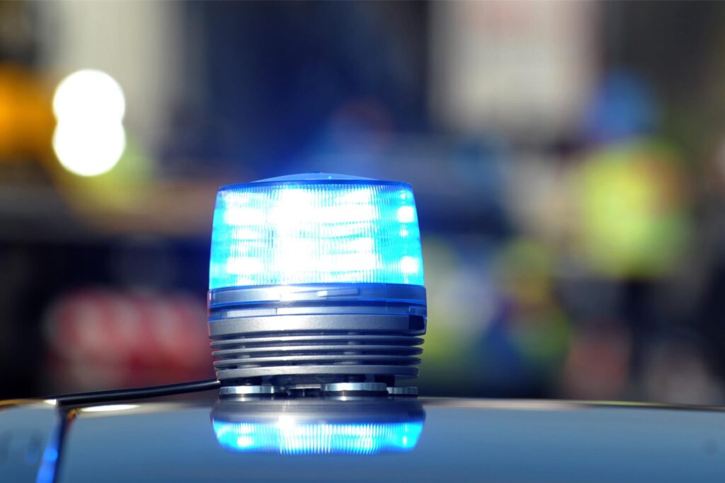 Ein Polizei-Blaulicht in Großaufnahme. Ein Polizei-Blaulicht in Großaufnahme.