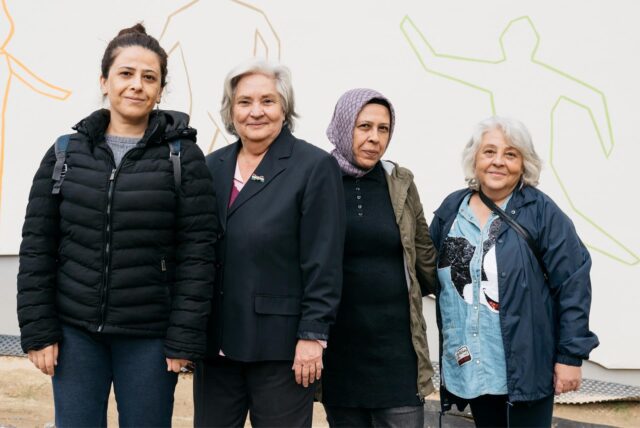Am 18. November betreuen der Internationale Bildungs- und Kulturverein für Frauen e.V. (IBKF) und die Flüchtlingshilfe Castrop-Rauxel e.V. im Begegnungszentrum Merklinde ein gemeinsames Kochen.