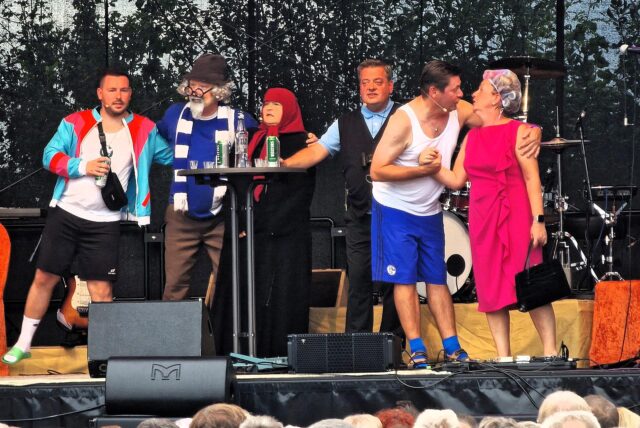 „Die Palleks“ bei ihrem Auftritt beim Schallmeister Open-Air in Herten-Langenbochum.