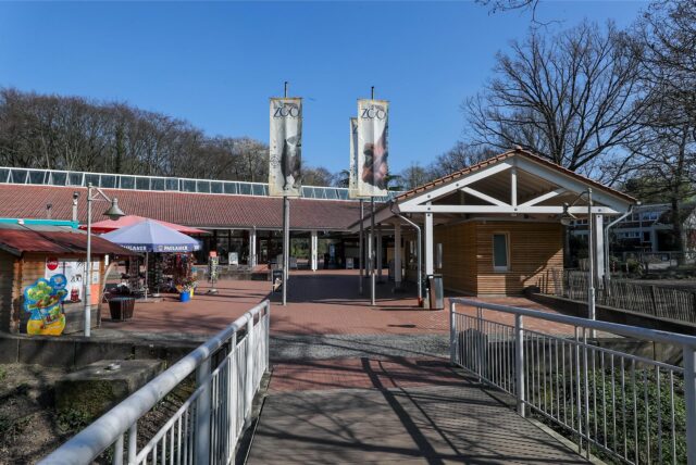 Der Eingang zum Zoo in Dortmund.