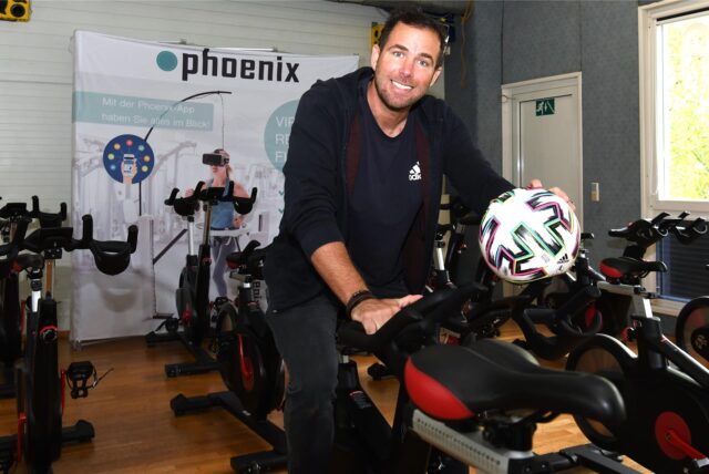 Fußball, 30. Oktober 2024, Fitnessstudio. Sebastian Middeke, A-Lizenztrainer im Fußball in Inhaber eines Fitnessstudios in Olfen, wird neuer Trainer beim Frauen-Regionalligisten 1. FFC Recklinghausen. Ob’s in der Wintervorbereitung auch aufs Spinningrad gehen wird für die Kickerinnen des 1. FFC?
