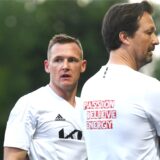 Daniel Koseler und Martin Schmidt tausche sich aus.