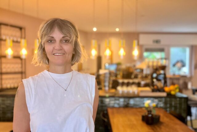 Kornelija Busching hat 2023 die Wein- und Bistro-Bar No3 in Dortmund eröffnet. Jetzt erweitert sich das Familienunternehmen mit einer zweiten Gastronomie im Kreuzviertel.