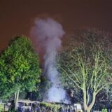 Weithin sichtbar stand die Rauchsäule am Freitagabend (1.11.) über dem Westerholter Weg.