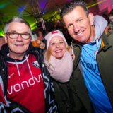 Besucher beim Terrassenglühen in Recklinghausen