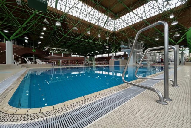 Ein Blick ins Nordbad in Dortmund. Das Hallenbad ist sanierungsbedürftig.