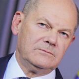 Bundeskanzler Olaf Scholz (SPD), spricht nach einem Krisentreffen des Koalitionsausschusses der Ampelkoalition.