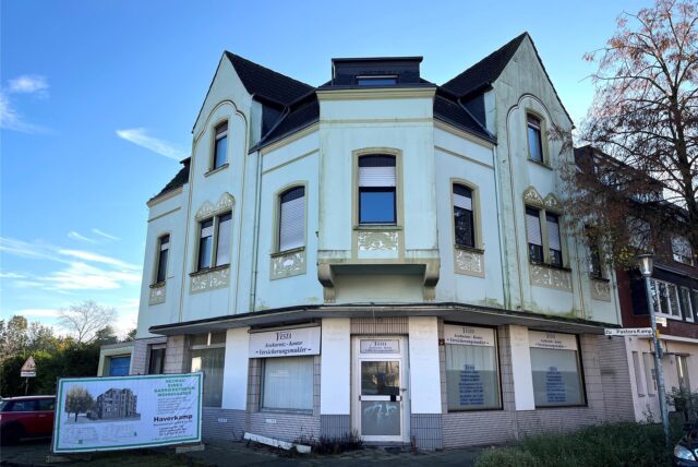 Das über 100 Jahre alte Stadthaus an der alten Recklinghäuser Straße wird abgerissen.