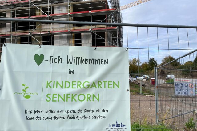 Willkommensschild auf der Baustelle Katharinenhöfe
