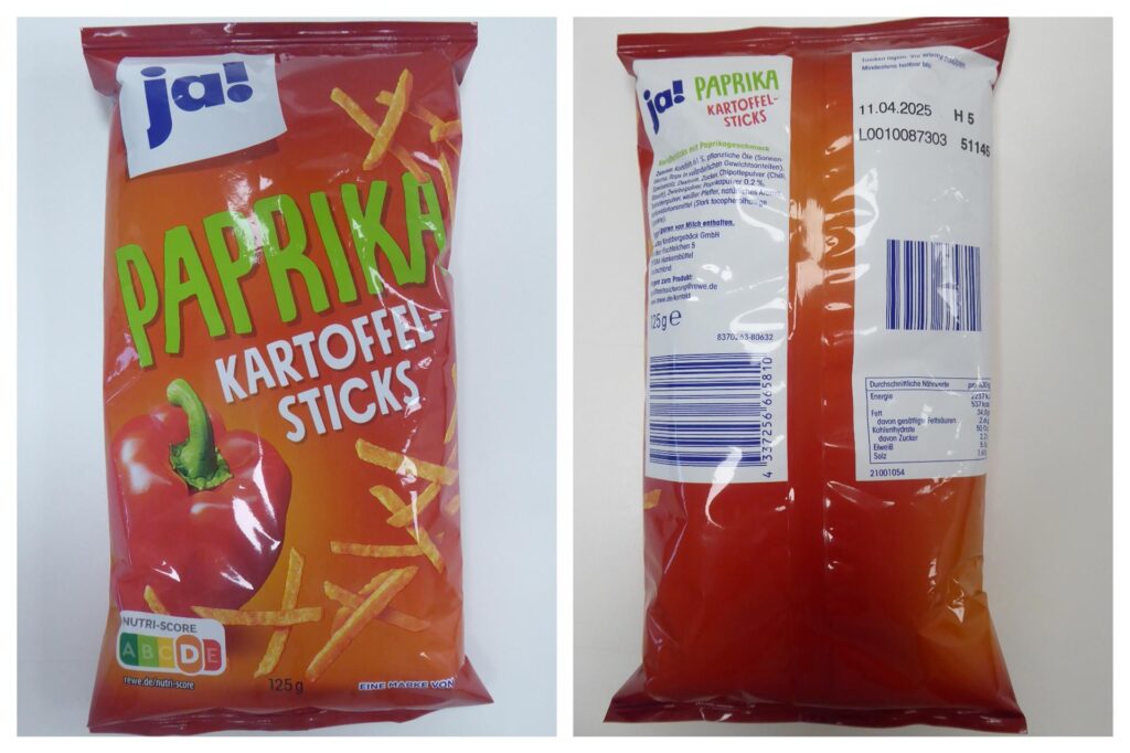 
Die Vorder- und Rückseite einer Tüte der Kartoffelsticks von Rewe, für die es eine Rückrufaktion gibt.