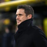 BVB-Sportdirektor Sebastian Kehl schaut in die Ferne.