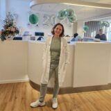 Franziska Meyer steht in ihrer neu eröffneten Hausarztpraxis in Castrop-Rauxel.