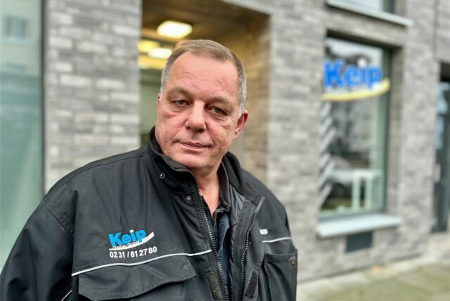 Jörg Haas ist der Chef einer Glasbau-Firma in der Nachbarschaft der Küpferstraße. Er findet, die Stadtverwaltung sollte nach einem anderen Standort fürs „Café Kick“ suchen.