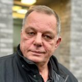 Jörg Haas ist der Chef einer Glasbau-Firma in der Nachbarschaft der Küpferstraße. Er findet, die Stadtverwaltung sollte nach einem anderen Standort fürs „Café Kick“ suchen.