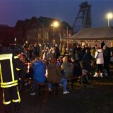 Weihnachtsbude vor Zechenförderturm