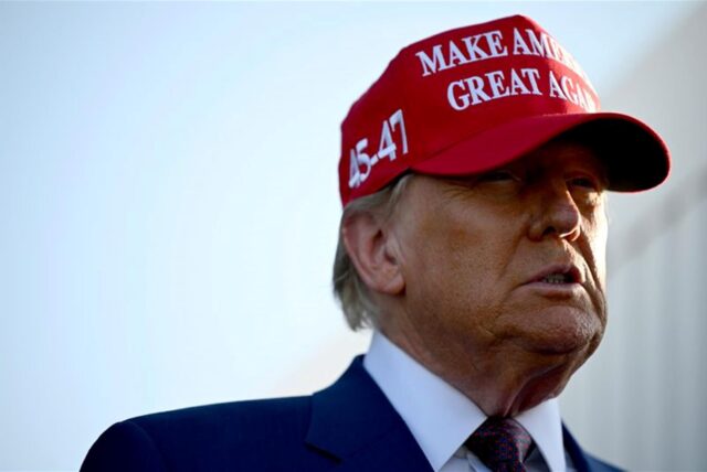 Der designierte US-Präsident Donald Trump trifft vor dem Start des sechsten Testflugs der SpaceX Starship-Rakete in Boca Chica, Texas, ein.