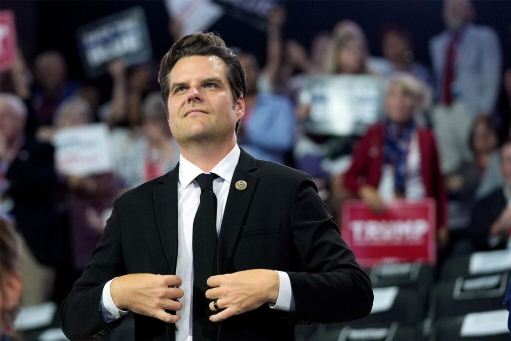 Abgeordneter Matt Gaetz aus Florida kommt während des zweiten Tages der Republican National Convention in das Fiserv Forum. Abgeordneter Matt Gaetz aus Florida kommt während des zweiten Tages der Republican National Convention in das Fiserv Forum.