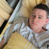 Alexander Scheidle im Evangelischen Krankenhaus Castrop-Rauxel. Nach dem Roller-Unfall muss er sich dort erst einmal ein paar Tage erholen. Er brach sich vier Wirbel. Die Lunge wurde gequetscht.
