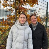 Als Sozialarbeiterinnen arbeiten Lina Kania und Nadine Kötters