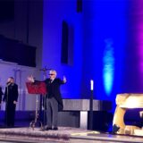 Heino singt bei einem Konzert in der St.-Agatha-Kirche in Dorsten.
