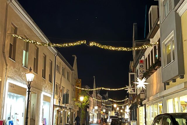 Weihnachtsbeleuchtung auf der Lippstraße