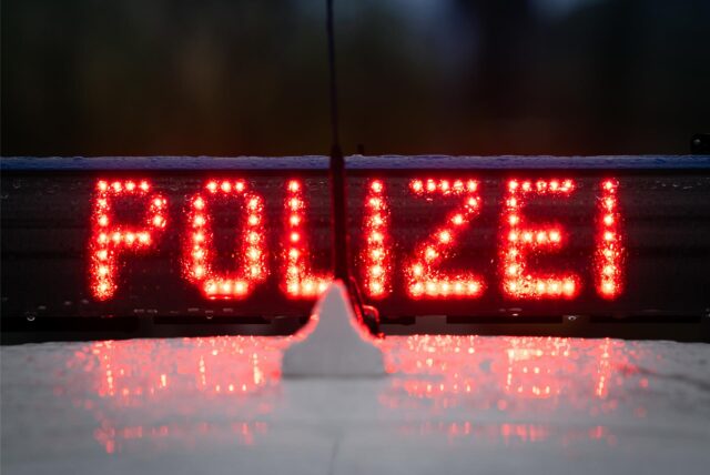 Ein Streit an der Von-der-Tann-Straße endete für einen Mann mit einer schweren Stichverletzung.