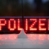 Ein Streit an der Von-der-Tann-Straße endete für einen Mann mit einer schweren Stichverletzung.