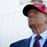 Der designierte US-Präsident Donald Trump kommt vor dem Start des sechsten Testflugs der SpaceX Starship-Rakete in Brownsville, Texas, an.