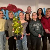 Die beteiligten Akteure des KiJuPa, städtische Sozialarbeiterin Michael Bürger, Sabina Balana und Christiane Jurgeleit-Höflich vom Caritasverband Ostvest und Bürgermeister Carsten Wewers.