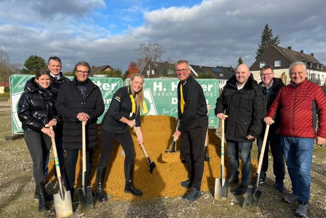 Spatenstich für neuen Edeka-Markt in Dorsten