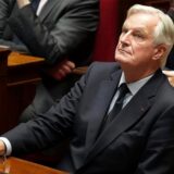 In Frankreich droht der Sturz der Mitte-Rechts-Regierung von Michel Barnier.