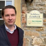 Der Geschäftsführer der Tagesklinik im Schloss Lembeck in Dorsten, Timo Welling, musste Ende September für seine Klinik Insolvenz anmelden.