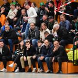 Auf eine gut besuchte Willi-Winter-Halle hofft Ausrichter Rot-Weiß am ersten Januar-Wochenende bei der Hallenstadtmeisterschaft 2025 in Oer-Erkenschwick.