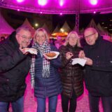 Das Castroper Weihnachtsdorf von Schausteller Frank Philipp und dem Stadtmarketing erlebte am 5.12.2024 einen Irish-Folk-Abend.