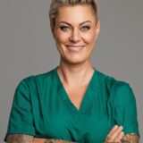 Porträtbild von Carola Holzner
