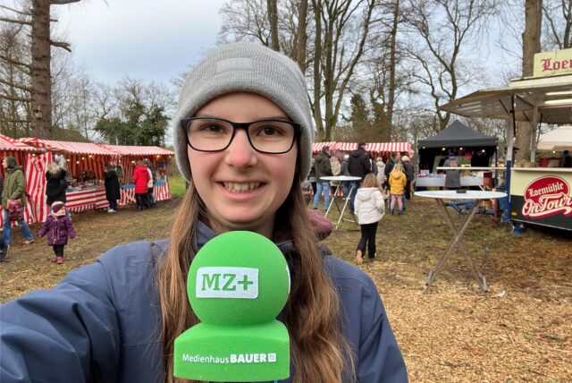 Katharina Göke berichtet live vom Waldweihnachtsmarkt an der Loemühle.
