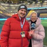 Stefanie Heinzmann war das erste mal beim BVB-Weihnachtssingen und sichtlich angetan von der Stimmung im Stadion.