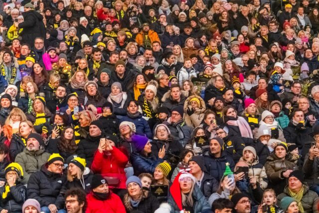 Super Stimmung beim BVB-Weihnachtssingen in Dortmund. Waren Sie dabei?