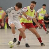 Gaben beim 2. Teamsah-Cup eine mehr als gute Figur ab: Berkay Bayrakci (r.) und Kültürspor Datteln, hier im Duell mit dem Landesligisten TuS Haltern.