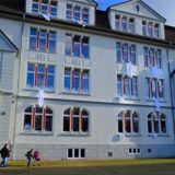 Außenaufnahme der Grundschule Hillerheide in Recklinghausen.