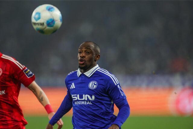 Den Ball immer im Visier: Christopher Antwi-Adjei.