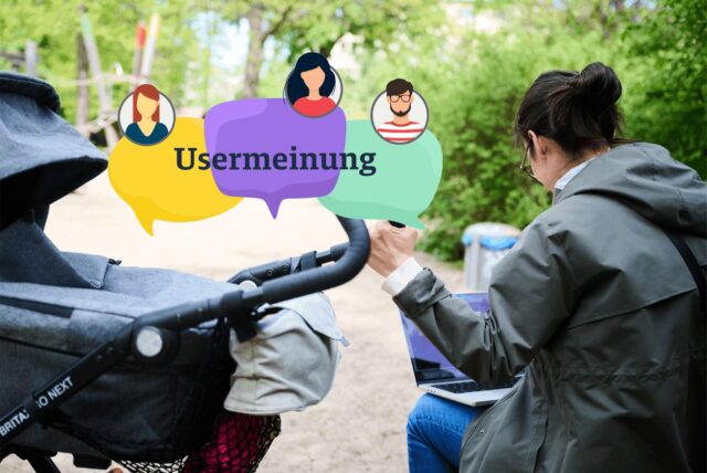 Frau wiegt ein Kind im Kinderwagen und hat dabei einen Laptop auf dem Schoß. Daneben ist ein Logo mit Titel Usermeinung.