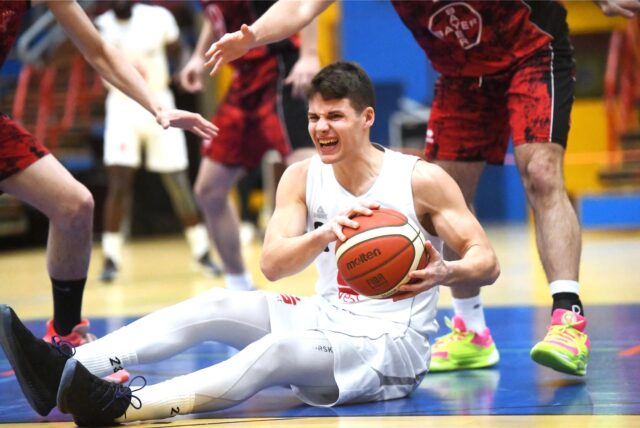 Basketball Regionalliga West 14. Dezember 2024, Rosa-Parks-Schule, Hertener Löwen – TSV Bayer 04 Leverkusen II 75:62.