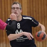 Erzielte in Gladbeck vier Tore: Kevin Polnik (r.) von der HSG RE/OE.