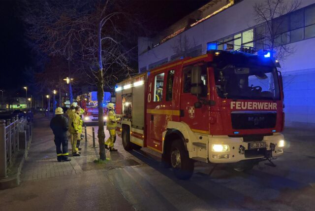 Die Feuerwehr war mit zahlreichen Kräften an der Einsatzstelle.