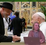 Jahresrückblick 2024: Torsten Sträter trifft den Papst.