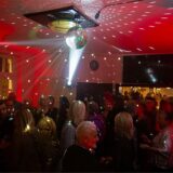 Viele Menschen im Café Zentral in Haltern