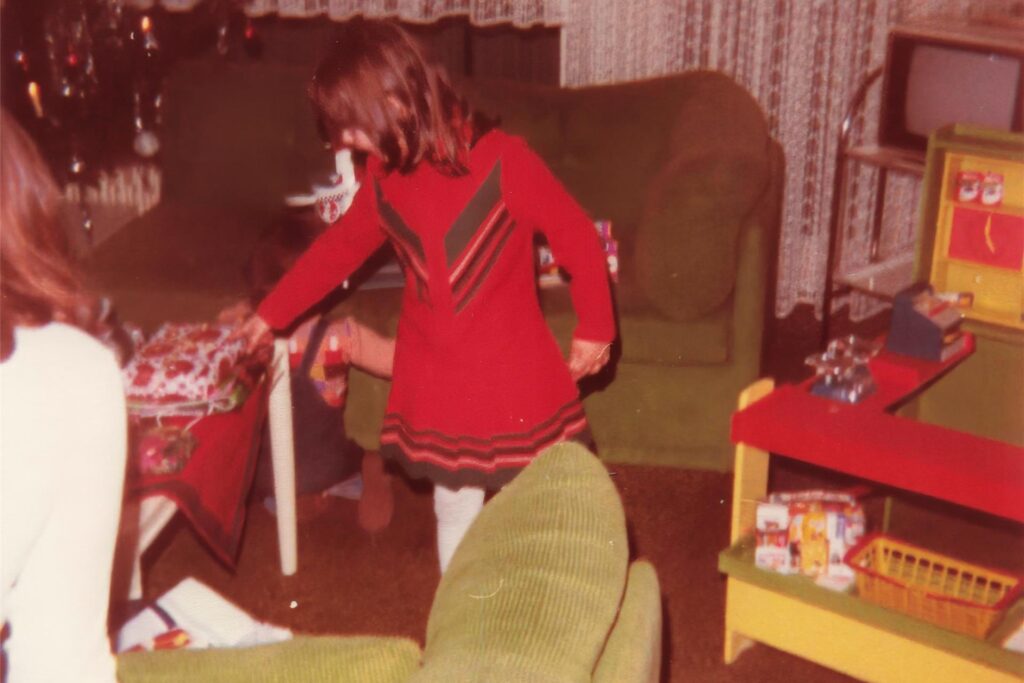 Altes Foto einer Weihnachtsfeier.
