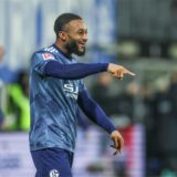 20.12.2024, Fussball, Saison 2024/2025, 2. Bundesliga, 17. Spieltag, SV Elversberg – FC Schalke 04, Moussa Sylla (FC Schalke 04) jubelt nach seinem Tor zum 1 zu 2.
