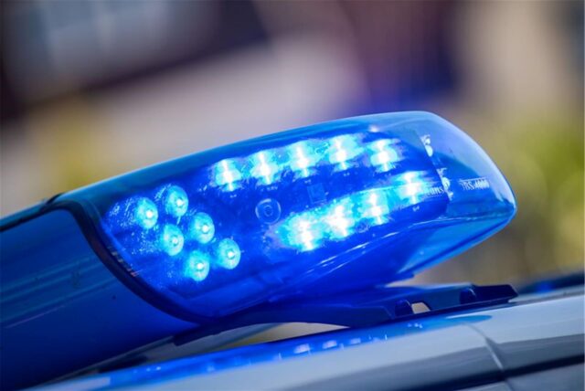 Die Polizei ermittelt wegen gefährlichen Eingriffs in den Straßenverkehr. (Symbolbild)